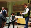 08 EDITH UNTERWATITZER nahm auch das Akkordeon zu Hand und musizierte in Begleidung vom DUO ABENDROT